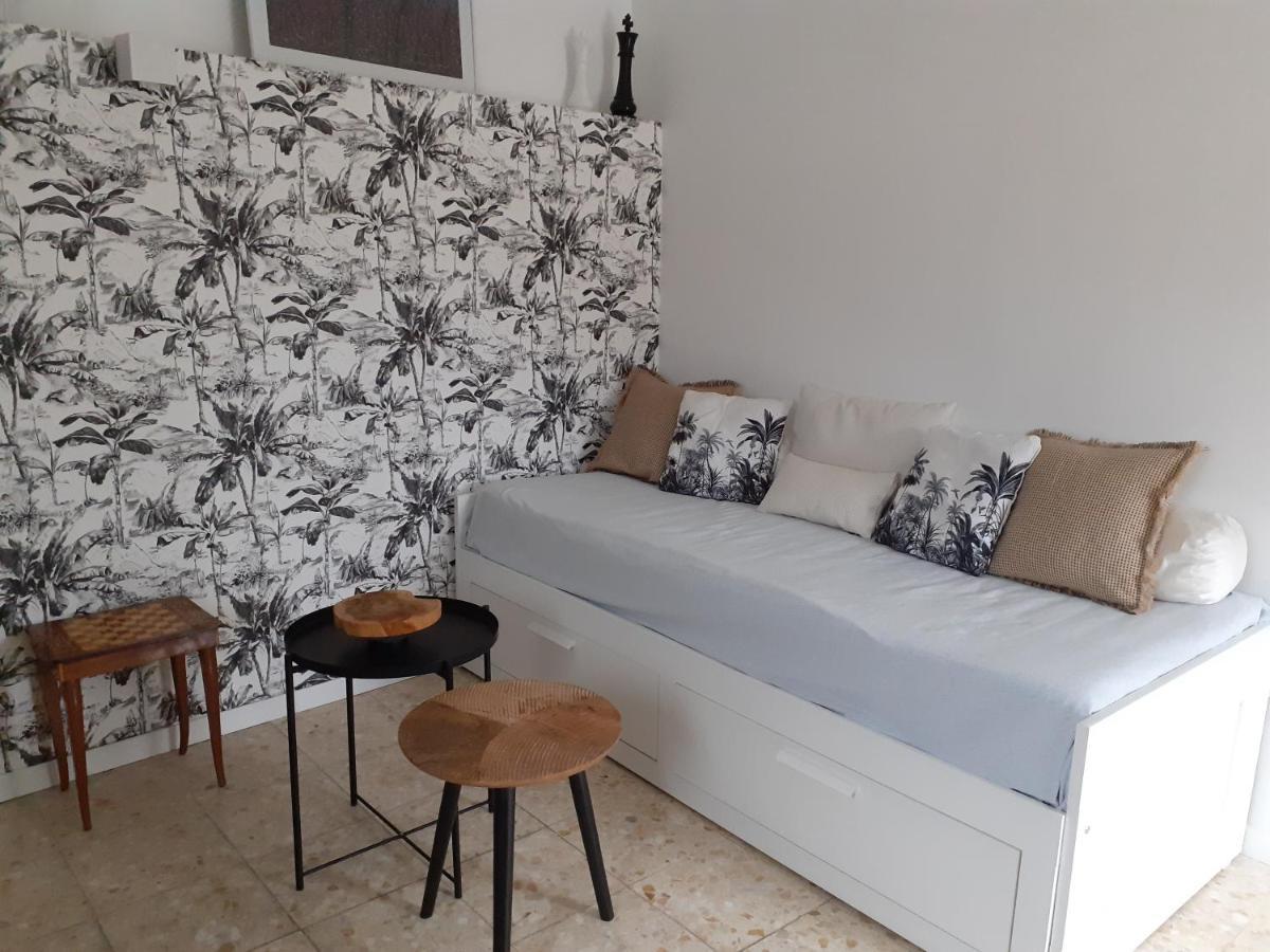 Agreable Maison De Village Avec Terrasse Vinca Eksteriør bilde