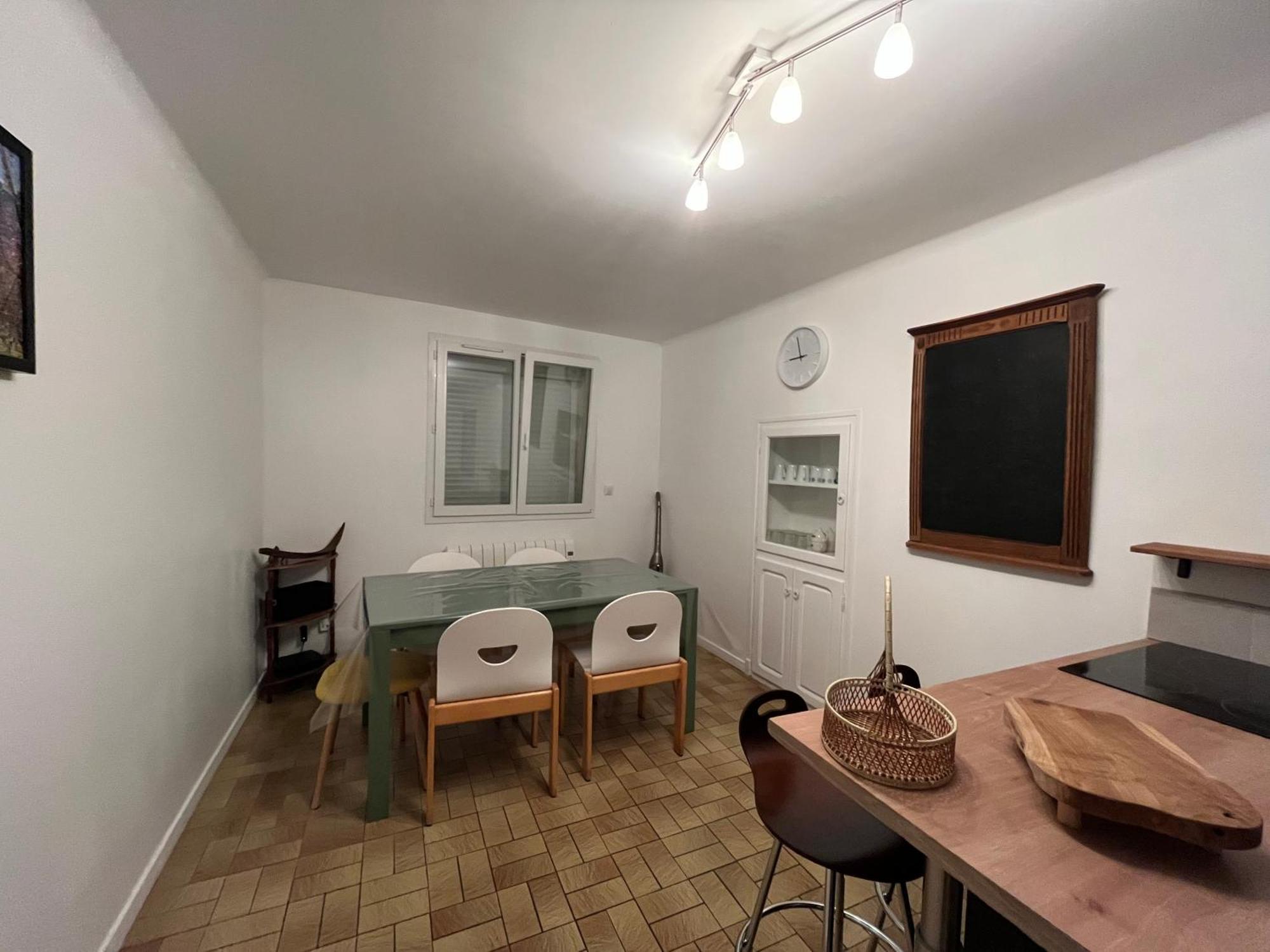 Agreable Maison De Village Avec Terrasse Vinca Eksteriør bilde